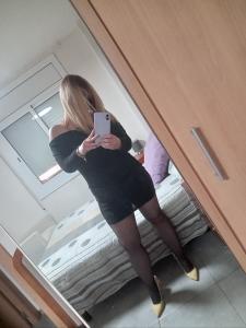 672589687: Chica busca chico en Tarragona