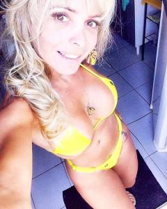 658573817: Transexual en Lérida