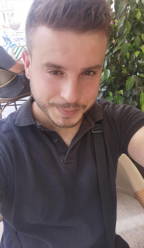 Chico busca chica en Murcia: 