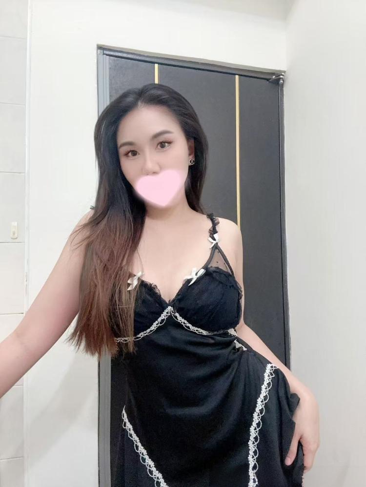 667377188: Chica busca chico en Madrid