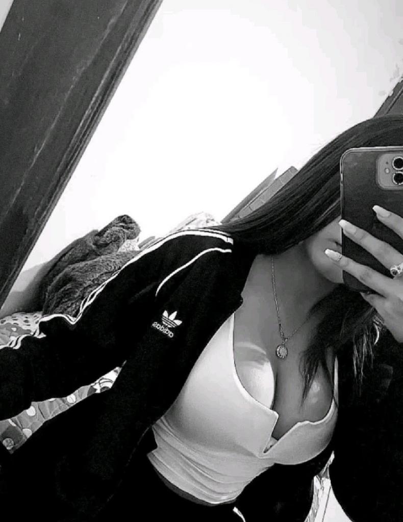 Chica busca chico en Murcia: 