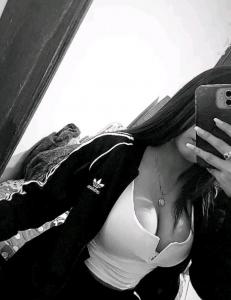 641180687: Chica busca chico en Murcia