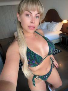 644132151: Chica busca chico en Cádiz