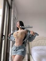 654697474: Chica busca chico en Barcelona