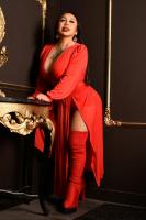 670322297: Chica busca chico en Barcelona