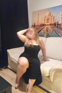 Chica busca chico en Barcelona: Chica busca chico
