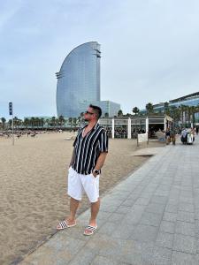 663526446: Chico busca chica en Gerona