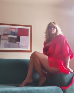 641412817: Chica busca chico en Pontevedra