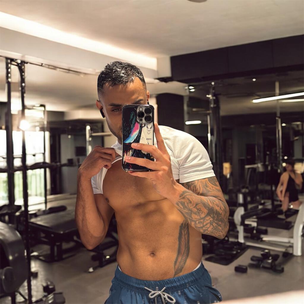 Chico busca chica en Valencia: 