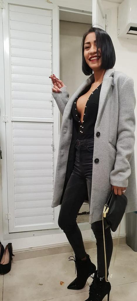 641618380: Chica busca chico en Sevilla