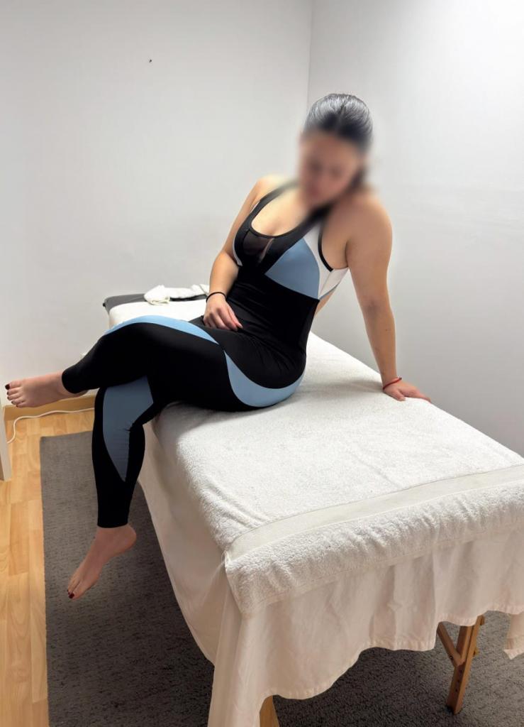 673886678: Chica busca chico en Mallorca