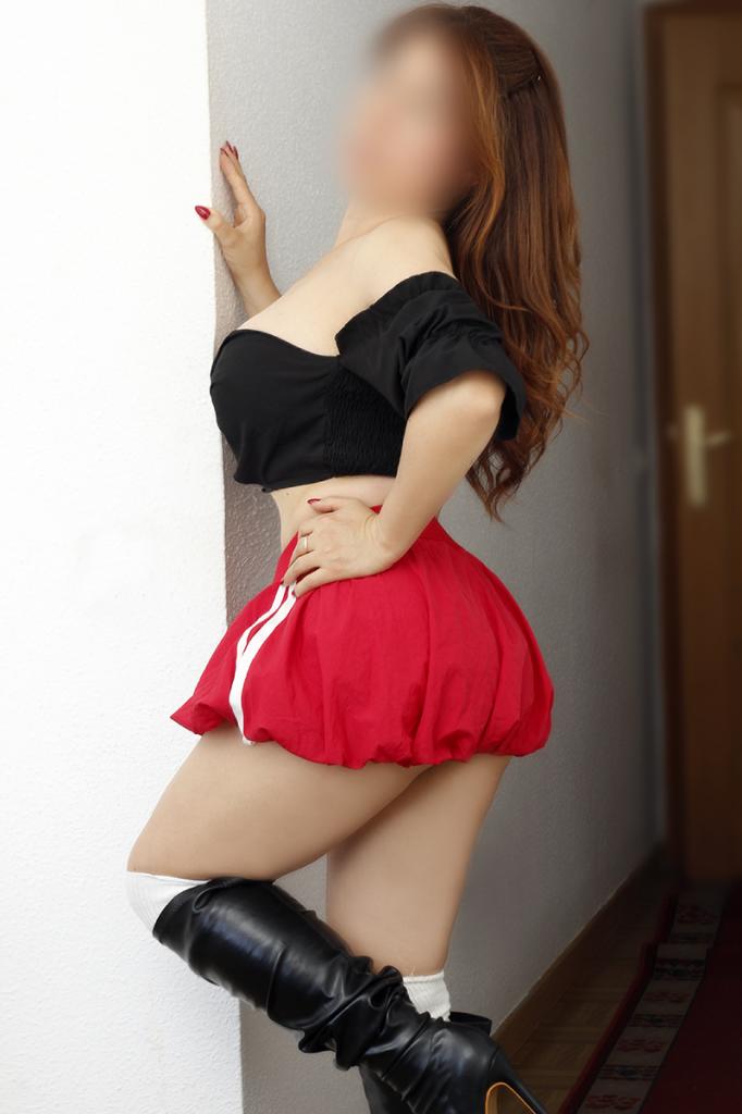 682572505: Chica busca chico en Madrid