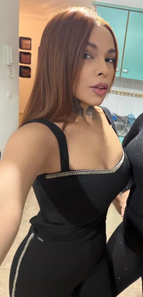 613871497: Chica busca chico en Málaga