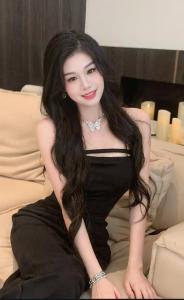 688578023: Chica busca chico en Madrid