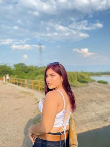 642900754: Chica busca chico en León