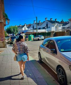 643879516: Chica busca chico en Murcia