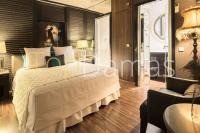 645184571:  en Barcelona