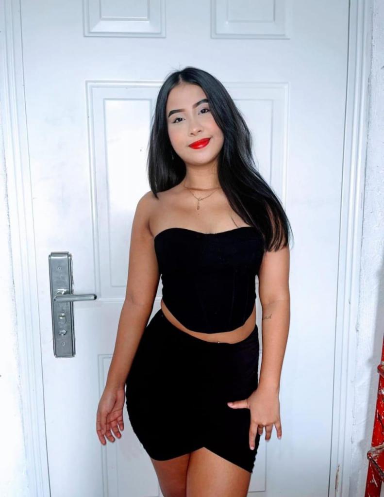 641059427: Chica busca chico en Almería