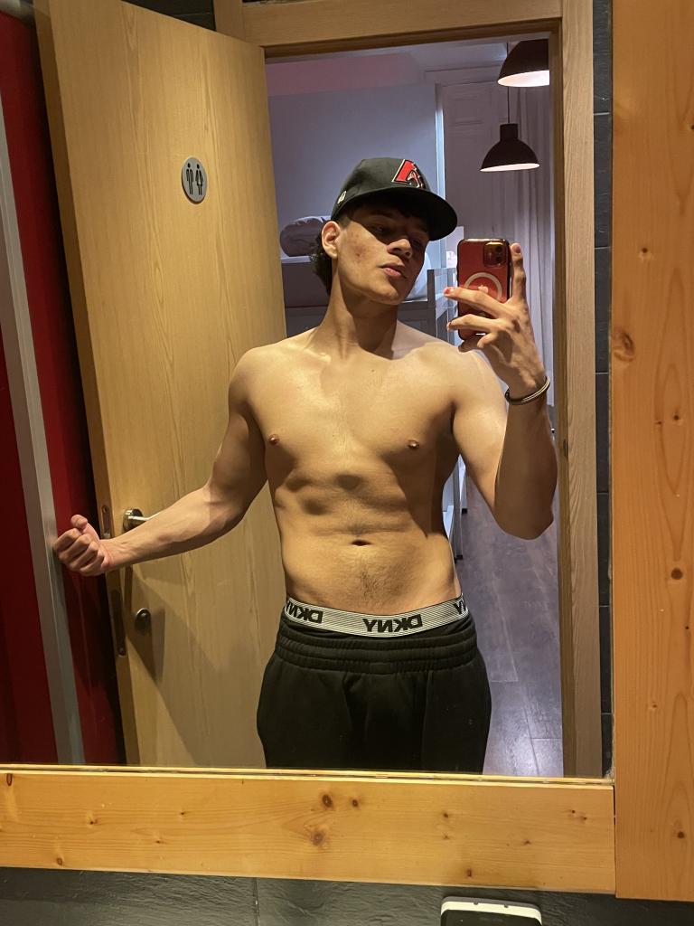 Chico busca chica en Madrid: 