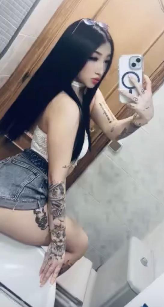 Chica busca chico en Madrid: Chica busca chico