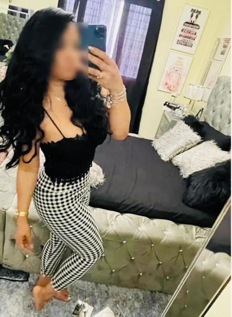 656728880: Chica busca chico en Zamora