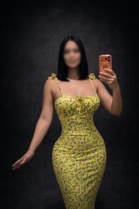 687658076: Chica busca chico en Sevilla