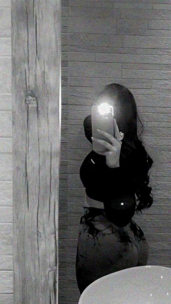 615142708: Chica busca chico en La Coruña