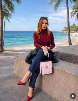 640351239: Chica busca chico en Sevilla