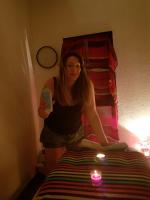 663377706: Chica busca chico en Gerona