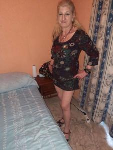 Chica busca chico en Granada: 