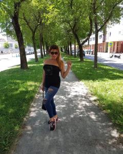 611365157: Transexual en Barcelona