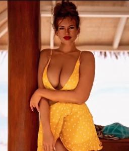 604491839: Chica busca chico en Madrid