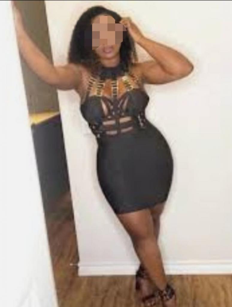 Chica busca chico en La Coruña: 