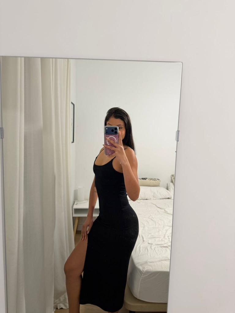 632909147: Chica busca chico en Córdoba