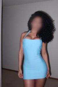 638953569: Chica busca chico en Barcelona