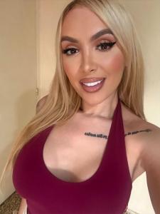 613409315: Chica busca chico en Murcia