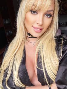 613409315: Chica busca chico en Murcia