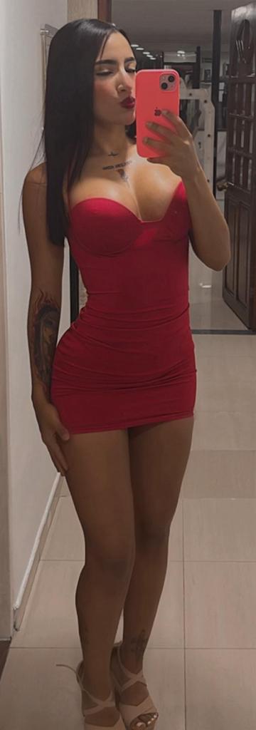 Chica busca chico en Cádiz: 