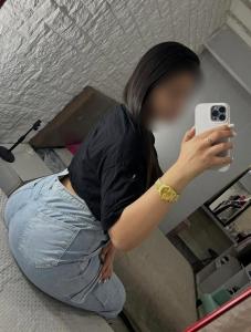 643439831: Chica busca chico en Madrid