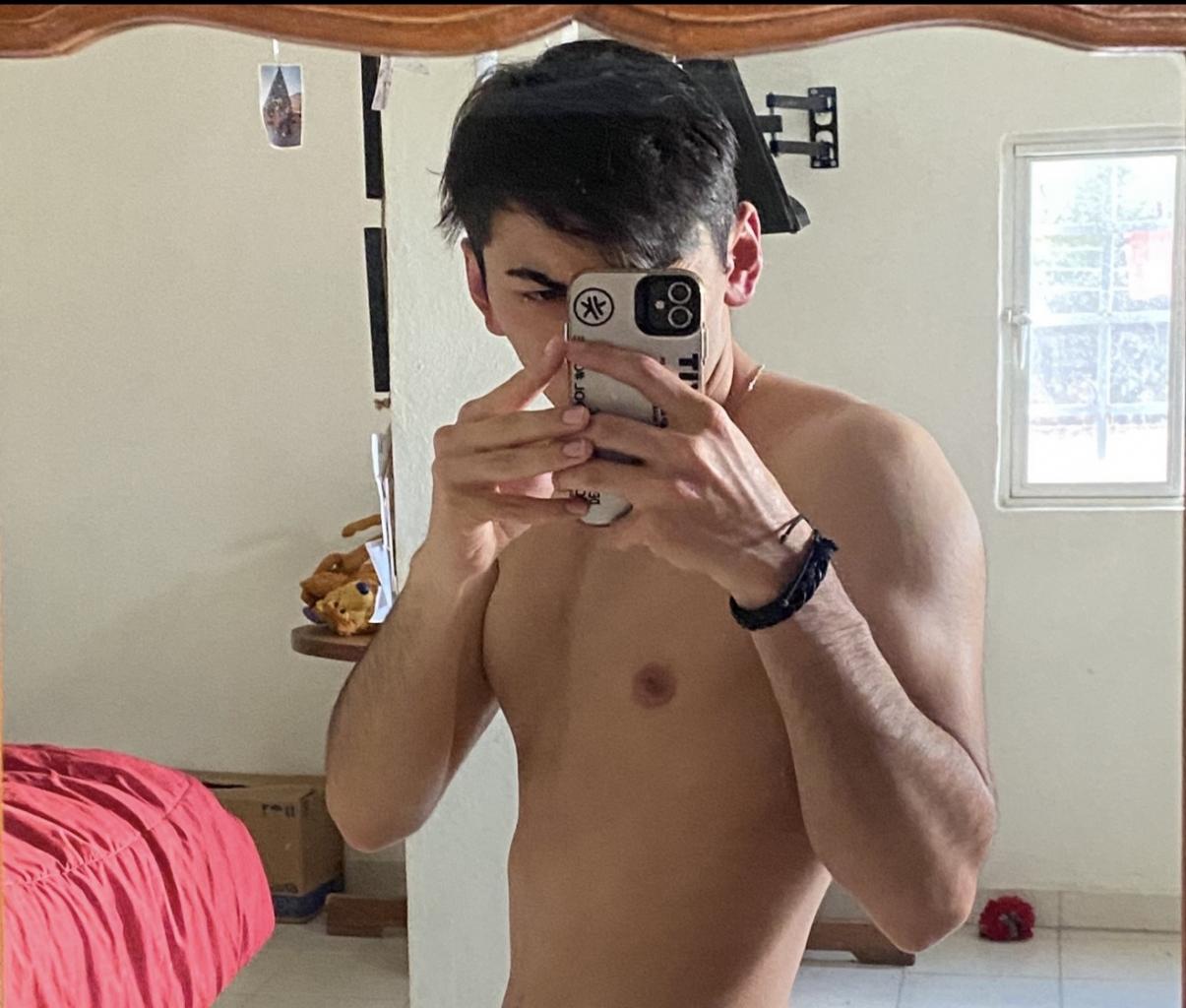 635923732: Chico busca chica en Málaga