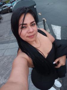 643620805: Chica busca chico en Asturias