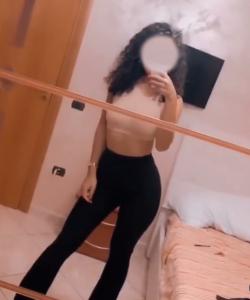 607435616: Chica busca chico en Madrid