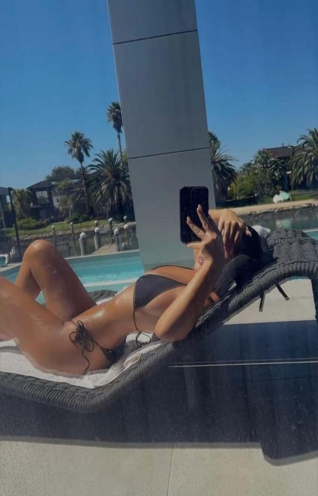 Chica busca chico en Tenerife: 