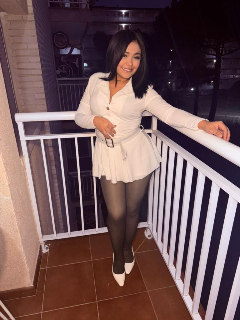 637085128: Chica busca chico en Tarragona