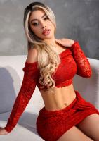 627292583: Chica busca chico en Barcelona