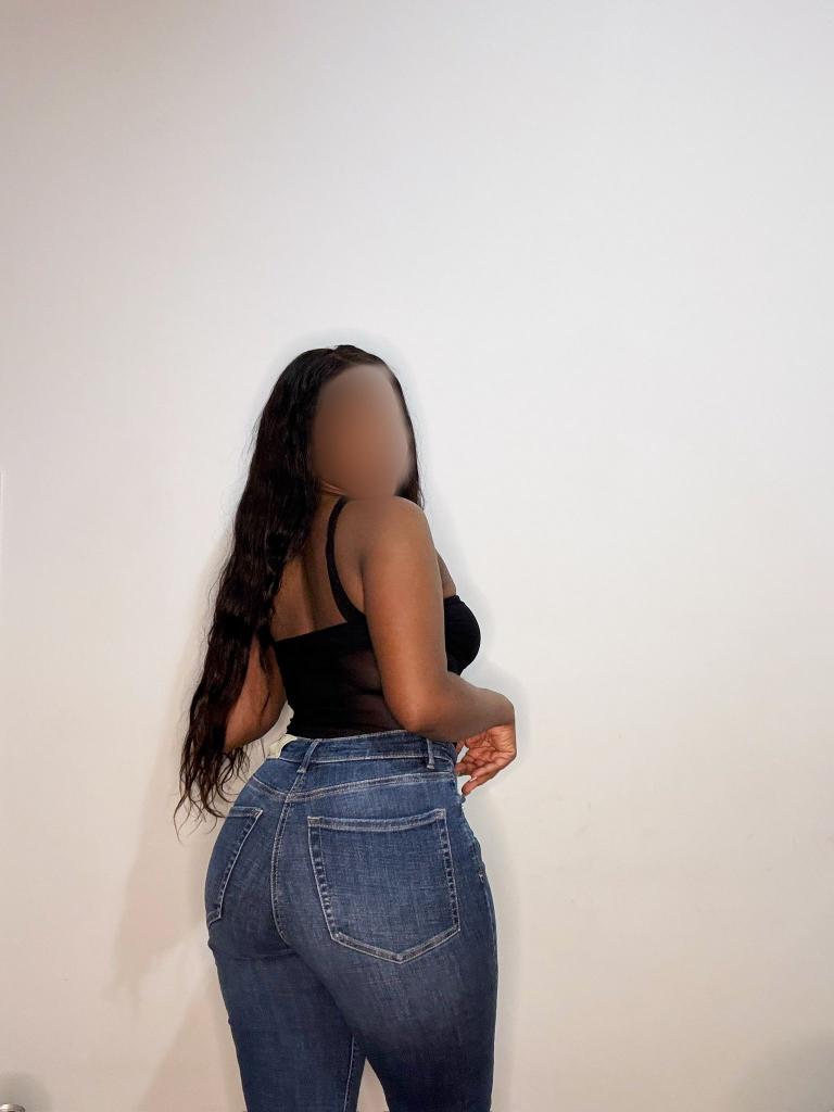 Chica busca chico en Madrid: 