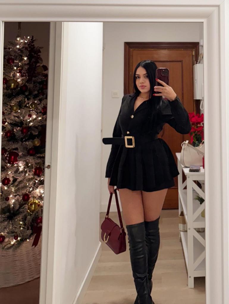 Chica busca chico en Almería: 