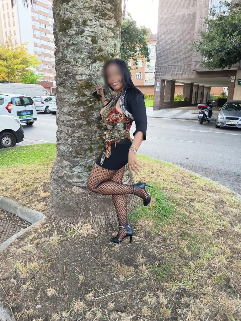 623538790: Chica busca chico en Asturias