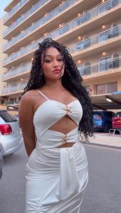 661263580: Chica busca chico en Valencia