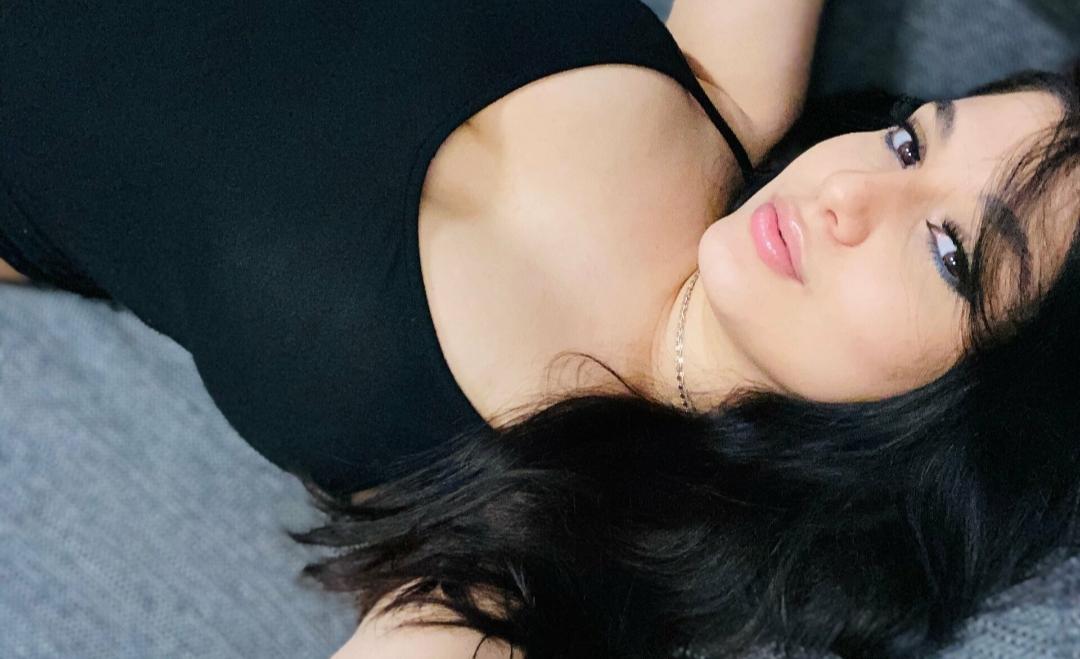 Chica busca chico en Cádiz: 